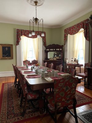 Spruceholme Inn - UPDATED 2023 Prices, Reviews & Photos (Fort Coulonge ...