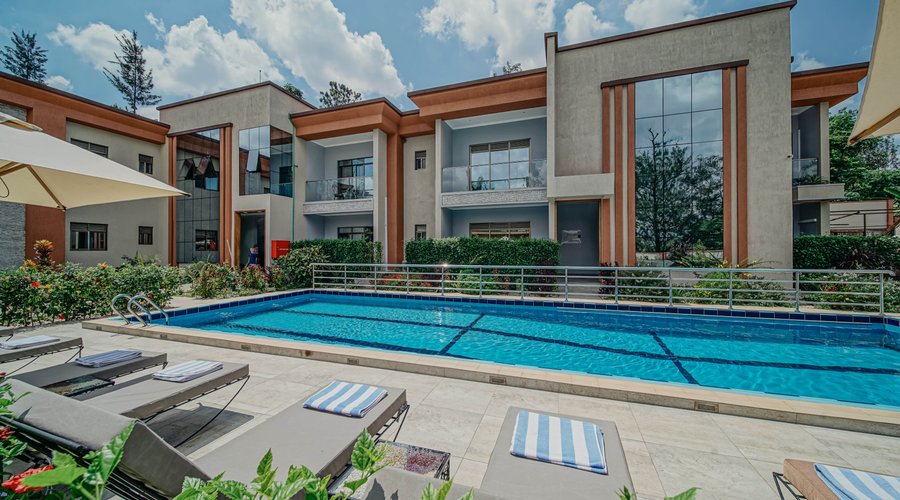 Outstanding view from the pool