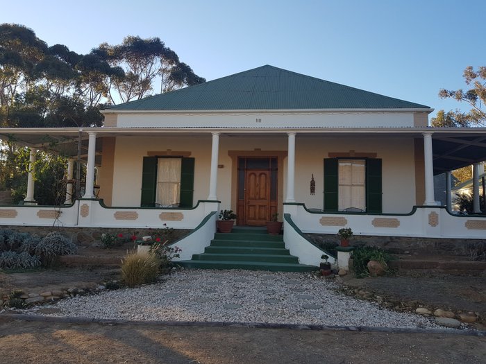 ALGERYNSKRAAL GUESTHOUSE - Guest house Reviews (Ladismith, South Africa)