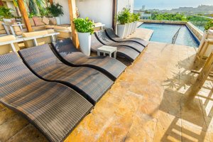 Piscina y playa