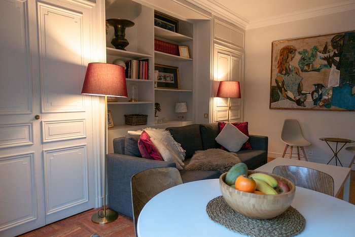 Furnished rental nearby Avenue Montaigne