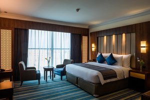 Room & Suite