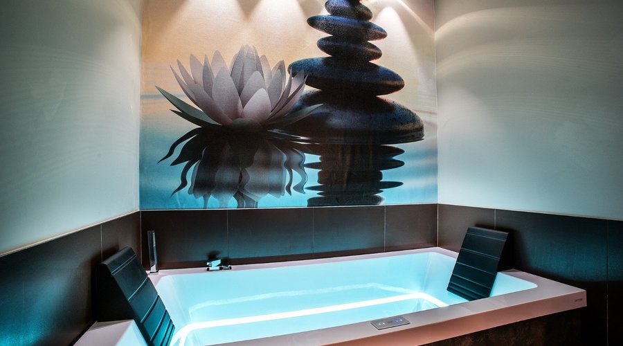 Love Nest Suite