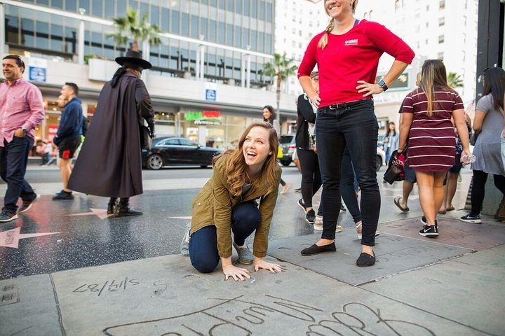 2024 West Hollywood Full Day Los Angeles Tour With Cupcake Tasting   Caption 