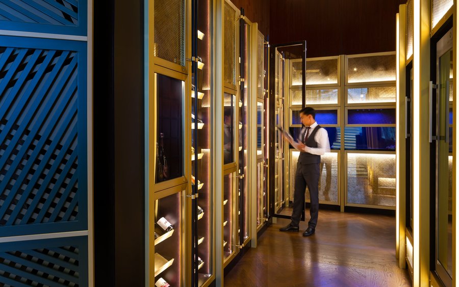 Discover the world of most exclusive Grand Cru wines at SEVEN Bar & Restaurant.