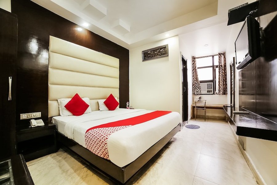 OYO 5987 SEVEN SEAS INN - Prices & Hotel Reviews (New Delhi, India)