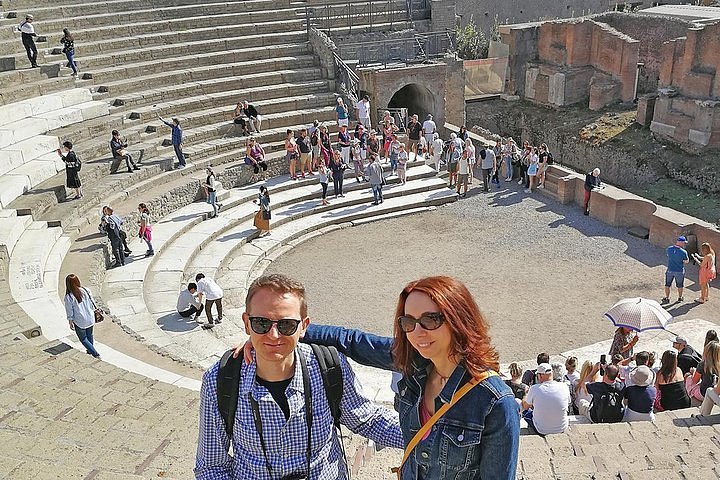 tours of pompeii with lello & co