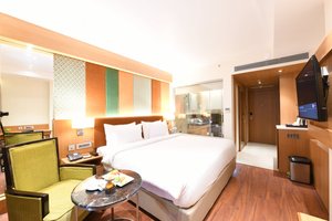 Room & Suite