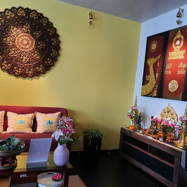 SAWADEE TRADITIONELLE THAI MASSAGE (GUNDELI) (Basel) - All You Need to ...