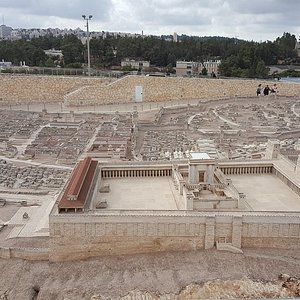 bible lands museum tours