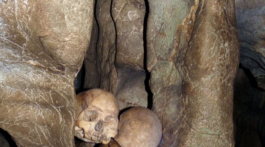 Londa, the cave