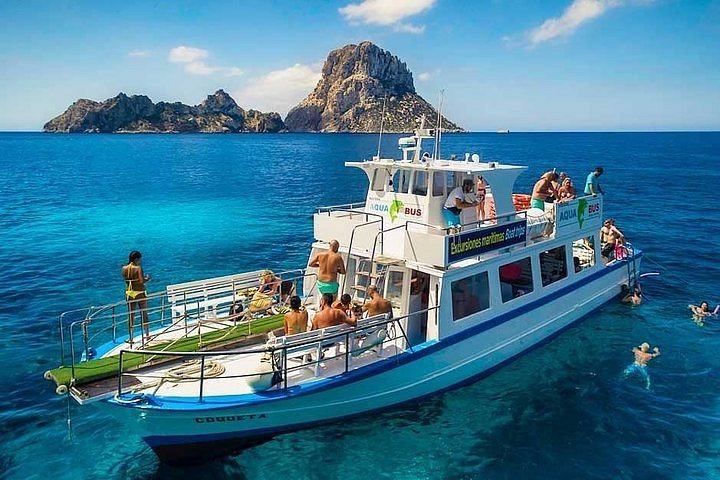 es vedra boat trip san antonio