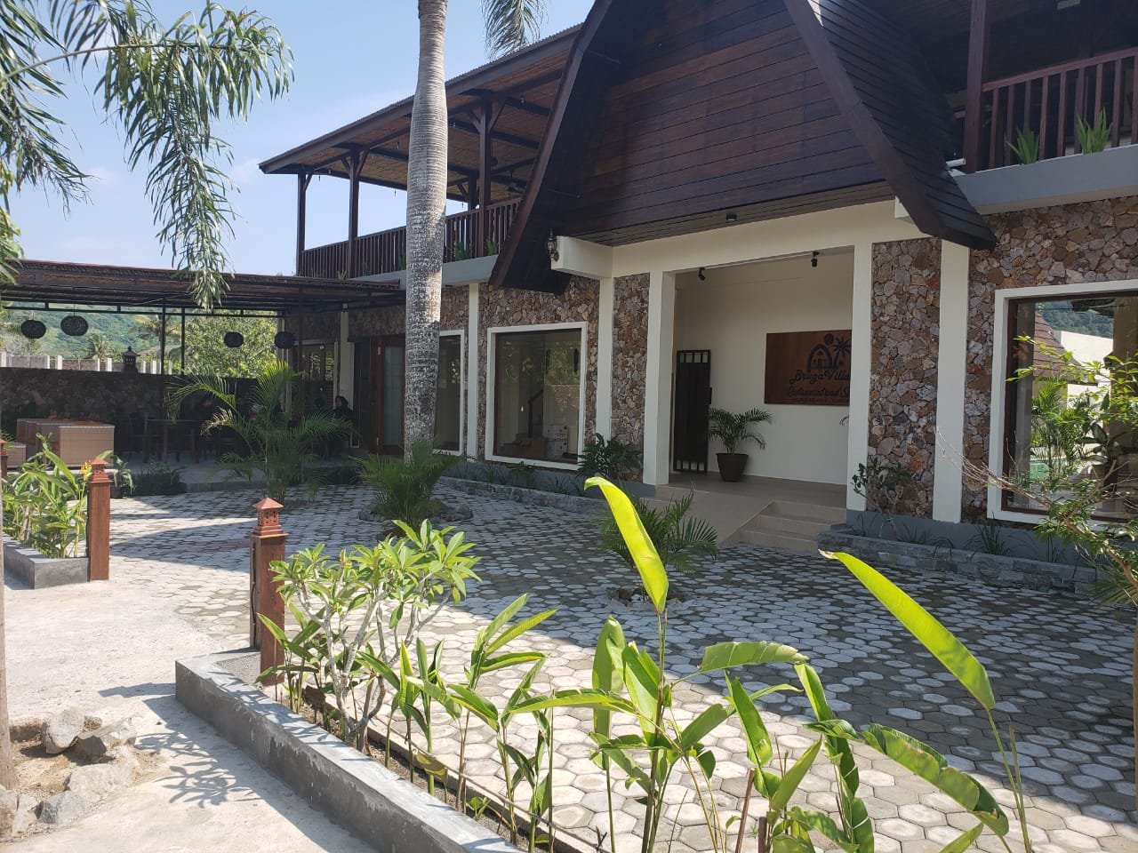 BRUGA VILLAS - Updated 2024 Prices & Hotel Reviews (Selong Belanak, Lombok)