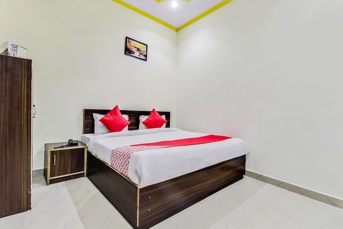 OYO 14219 HOTEL BANSHI - Reviews (Agra, India)