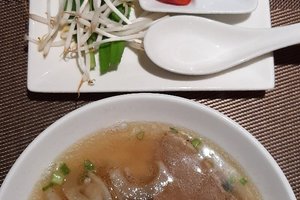 Ăn uống 