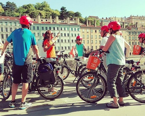 cycling tours lyon france