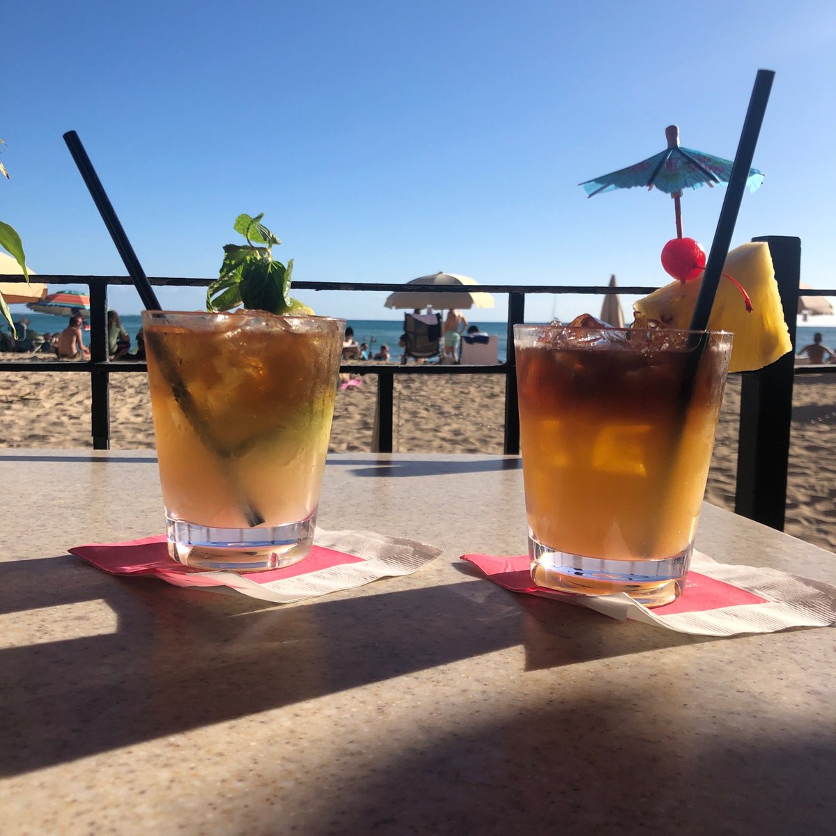 Mai Tai Bar at Royal Hawaiian Hotel (Honolulu) - All You Need to Know