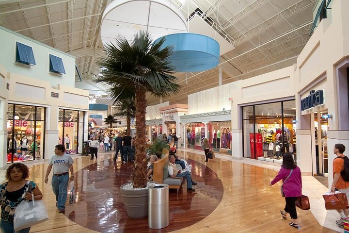 Windsor Store at Sawgrass Mills