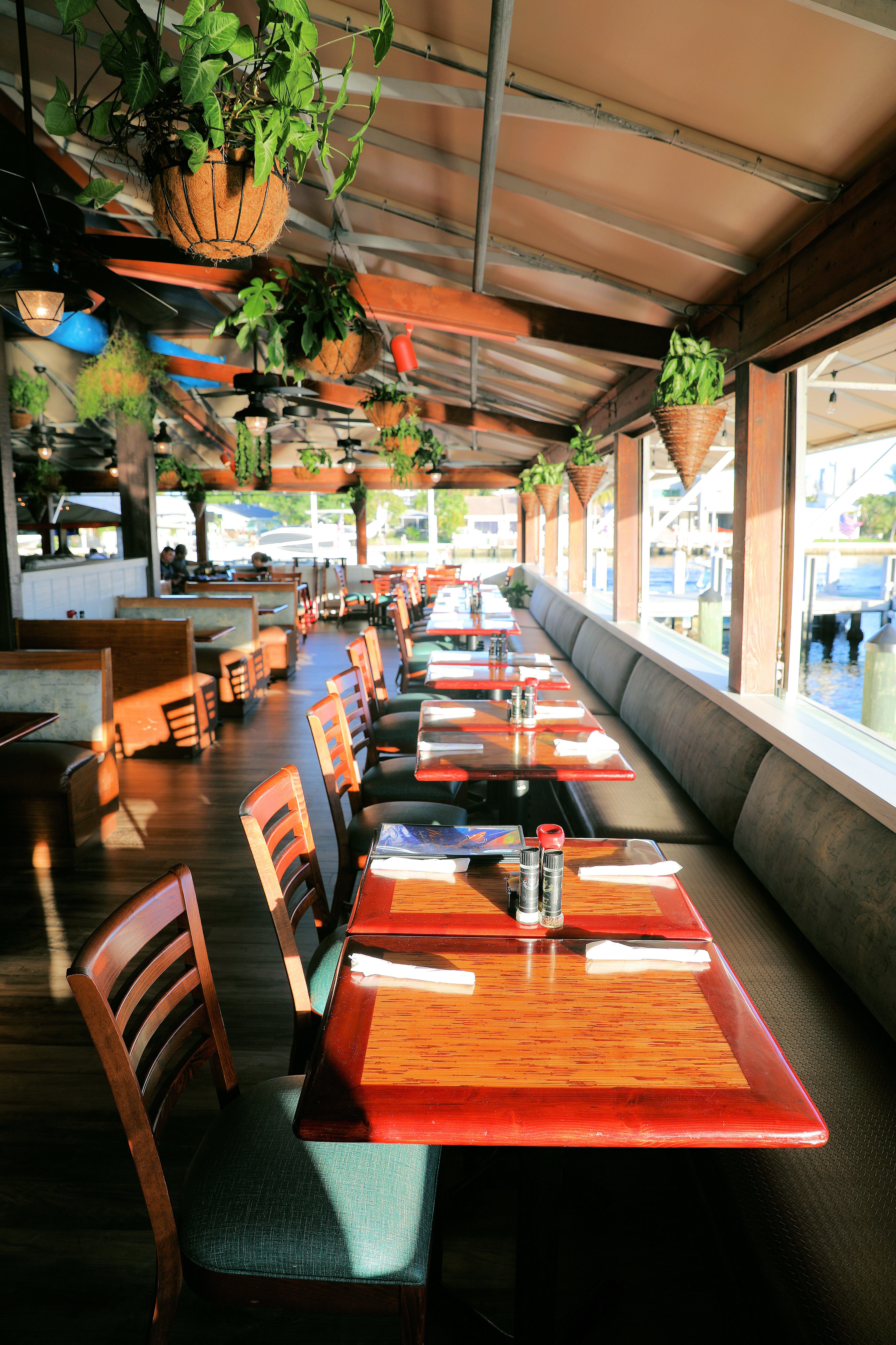 Discovering the Best Seafood Restaurants in Deerfield Beach, Florida