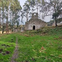 Iglesia de Santa María de Tina