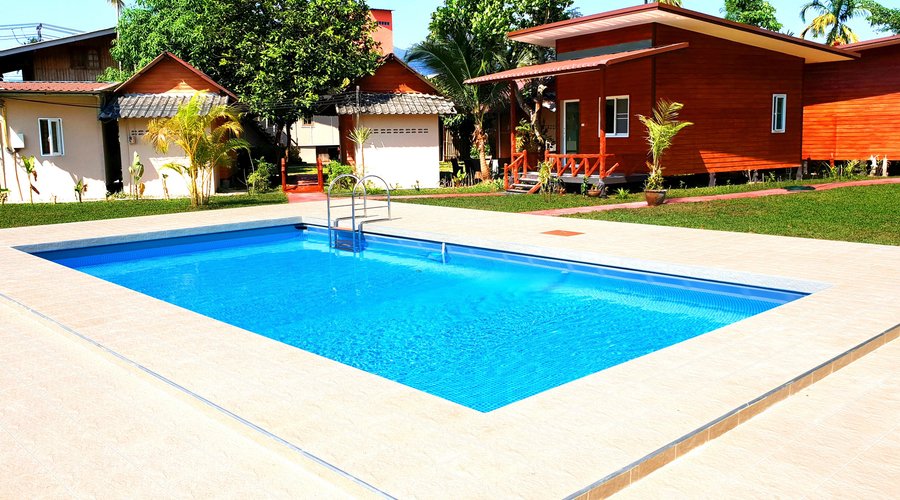 Beautiful swimming pool area to relax