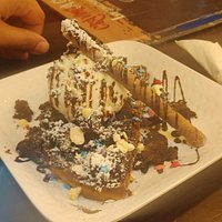Nutella Brownie Waffle with Ice cream