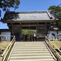 中尊寺本坊表門 薬医門