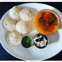 Idli sambhar