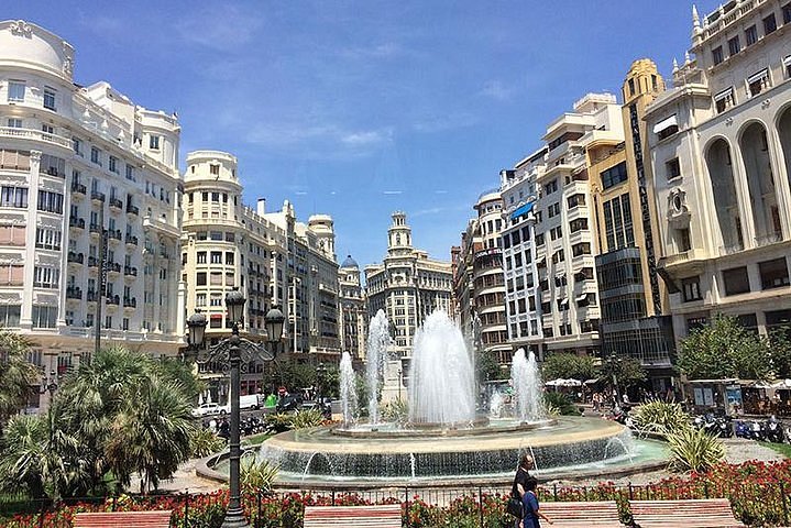 historical walking tour valencia