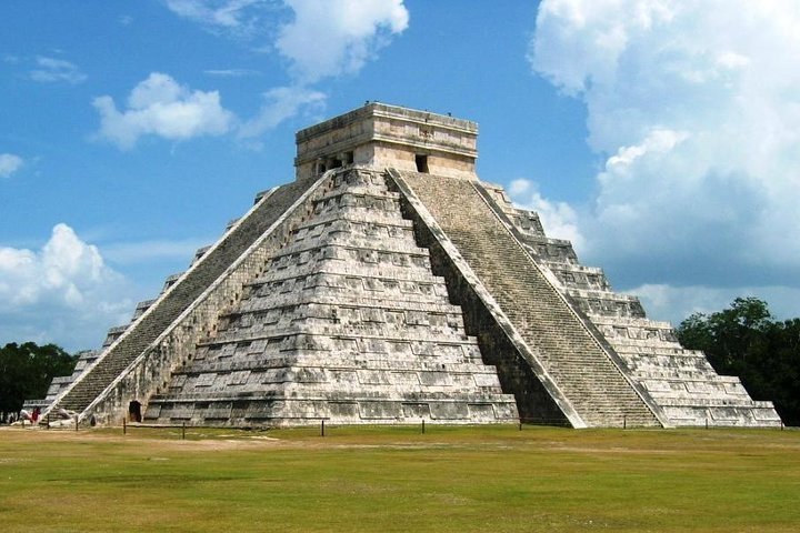 2023 Chichen Itza the Original Tour from Cancun and Riviera Maya