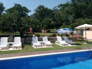 Pool & Beach