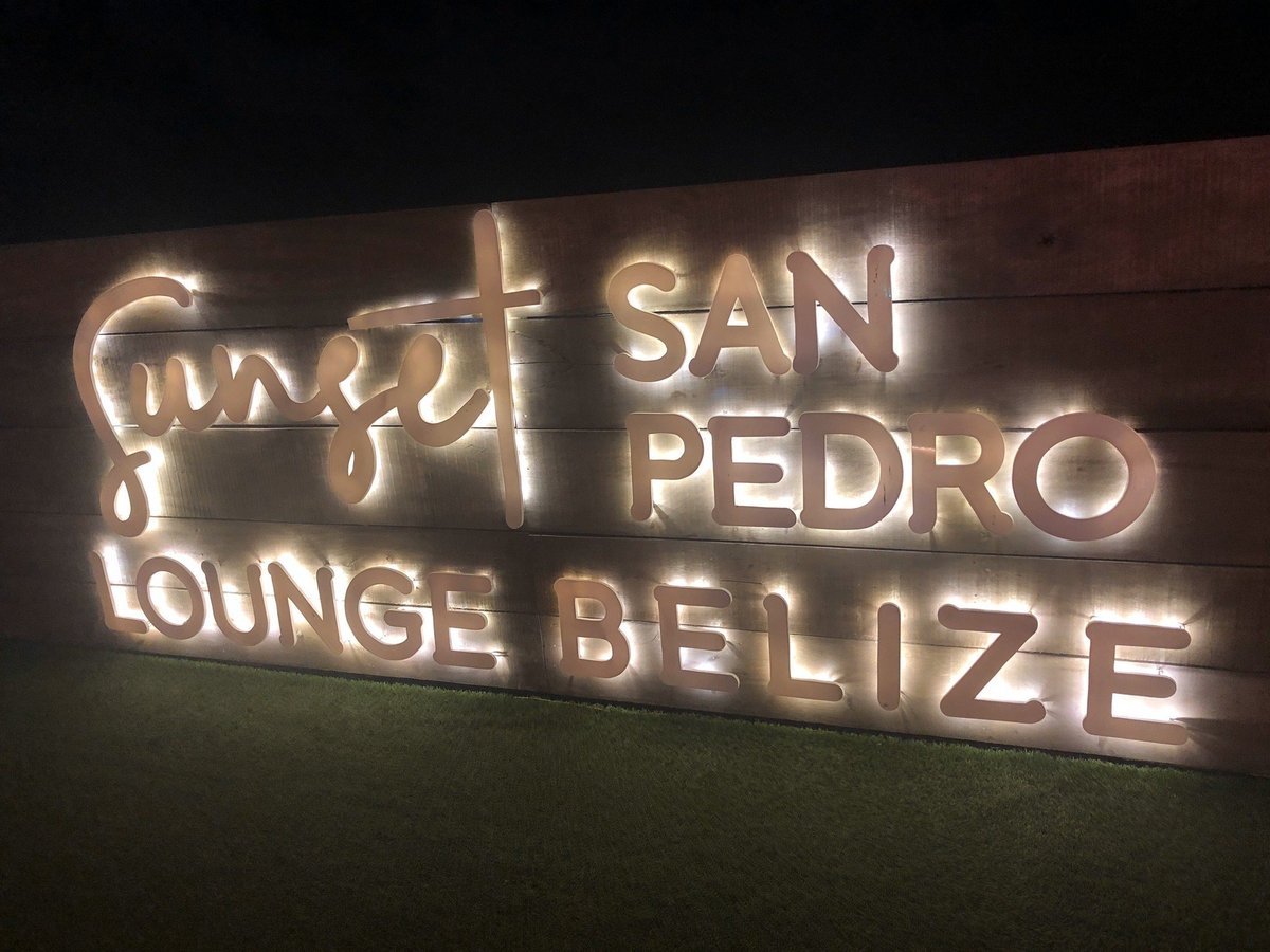 Sunset Lounge at SanCas Plaza (San Pedro) - All You Need to Know BEFORE You  Go