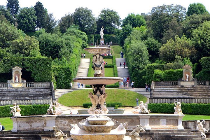 are dogs allowed in boboli gardens