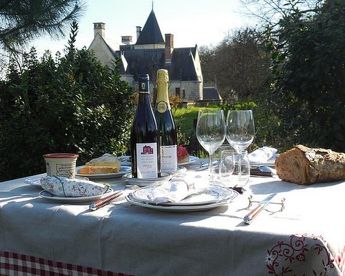 wine tasting tour from amboise