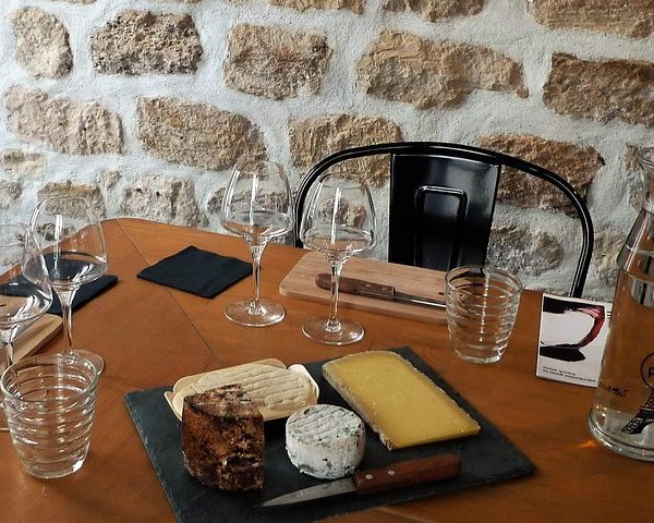 French wine and cheese tasting in Paris | France