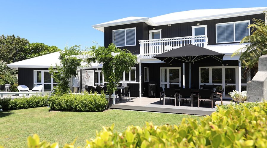 Beautiful private oasis after a busy day exploring our spectacular coastline