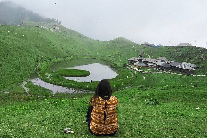 prashar lake trek thrillophilia