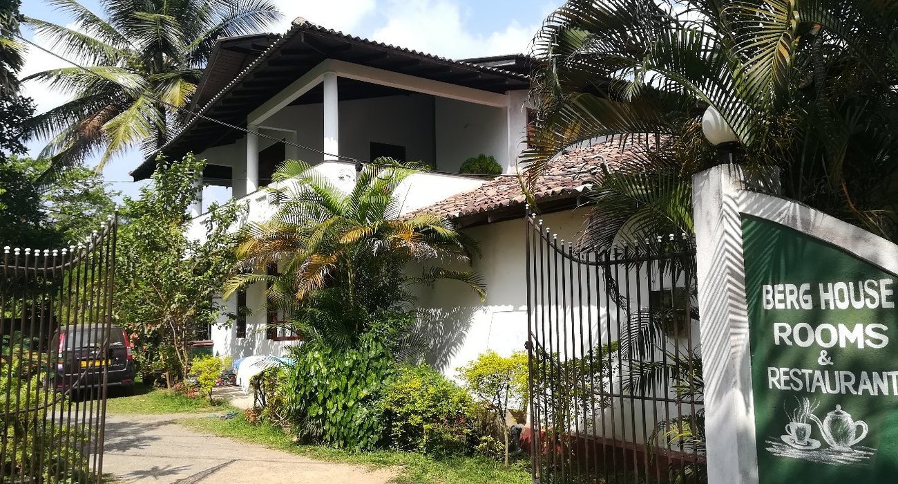 Berg House - Unawatuna image