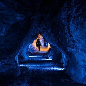 waitomo caves black labyrinth tour