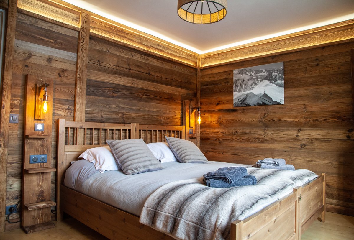 CHALET SANDY - Updated 2022 Prices & Lodge Reviews (Les Gets, France)