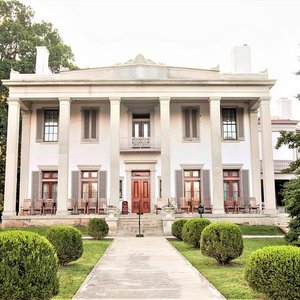 Tripadvisor Nashville To Belle Meade Cheekwood Estate Guided Mansions Gardens Bus Tour Provided By Gray Line Tours Davidson County