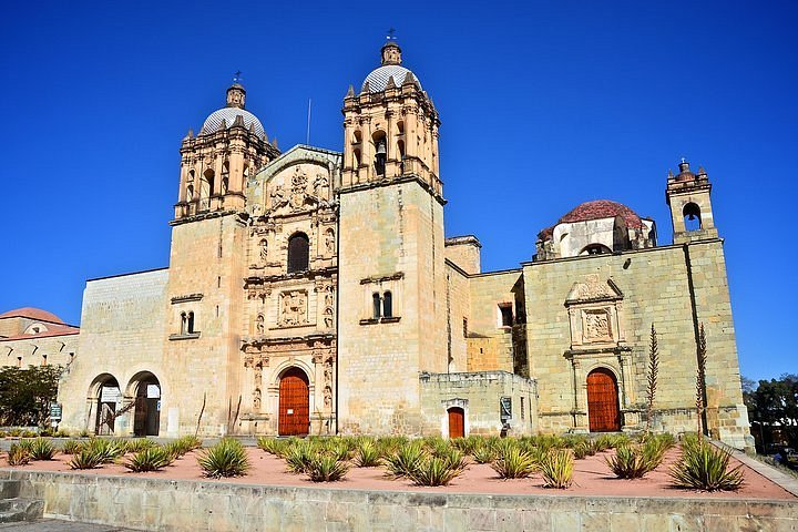 2023 City Tour Santo Domingo/Alcalá/markets/chocolate (Walking tour) 2023 City Tour Santo Domingo/Alcalá/markets/chocolate (Walking tour)