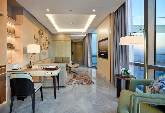 Vinpearl Landmark 81, Autograph Collection Rooms: Pictures & Reviews ...