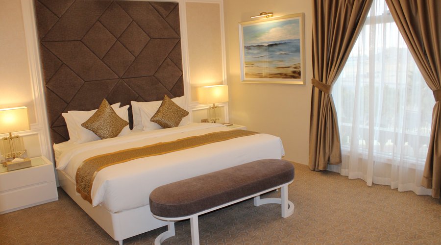 cool master bedroom
