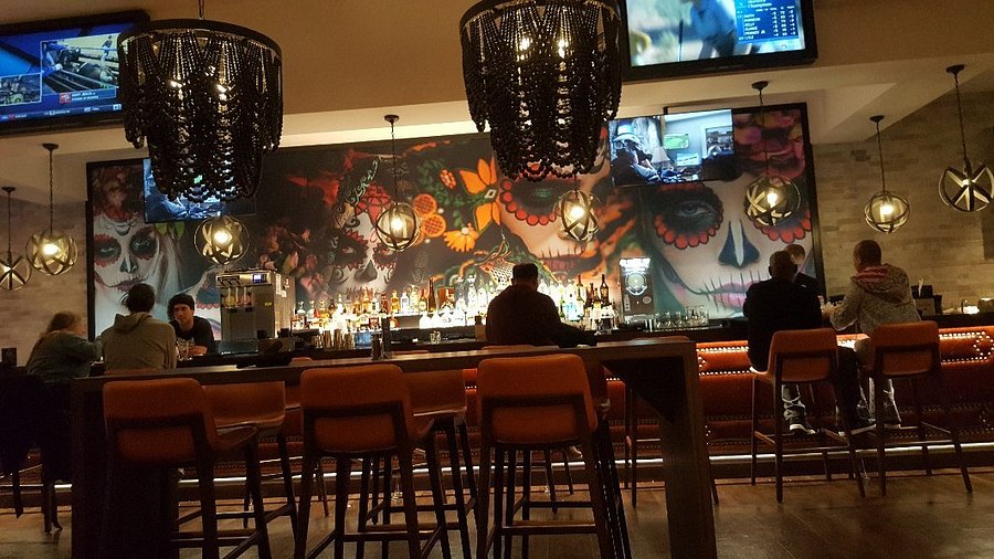 Uno Mas Street Tacos + Spirits