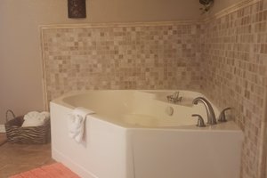 Room & Suite