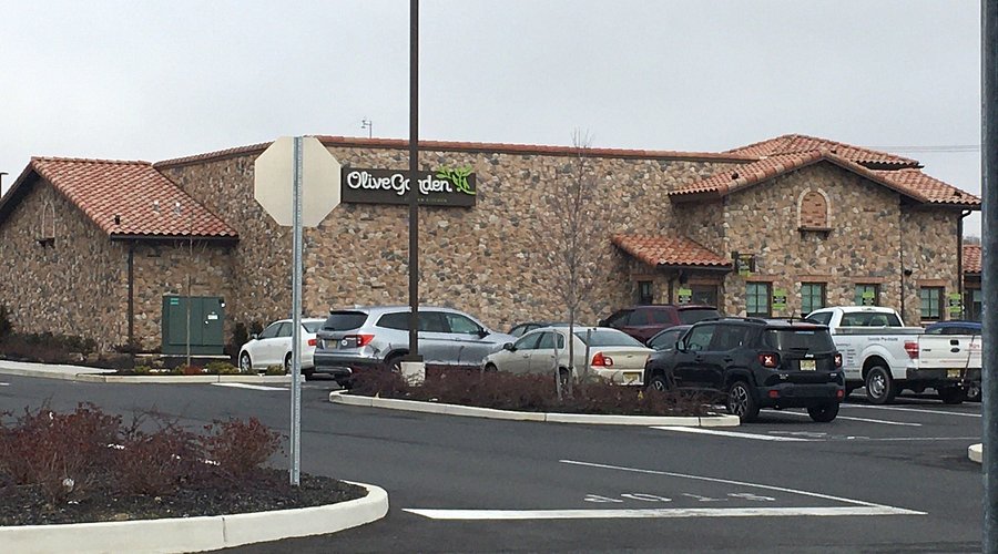 Olive Garden Italian Restaurant Woodbridge Township Reviews: Unbiased Insights