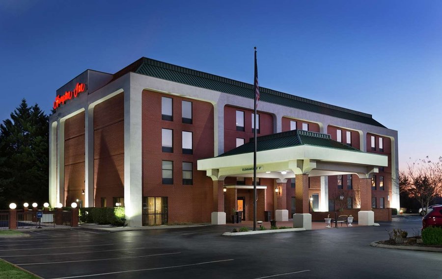 Hampton Inn Greenville   Travelers Rest $88 ($̶1̶3̶4̶) - Updated 2021 