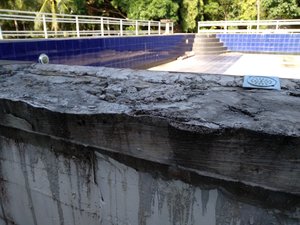 Piscina e praia