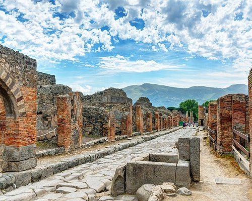 THE 10 BEST Pompeii Skip-the-Line Tours (Updated 2024)